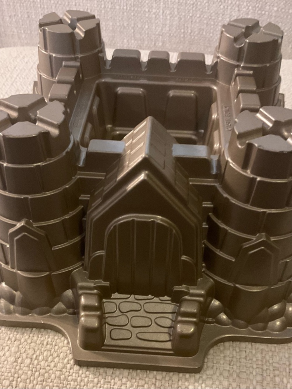 Nordic Ware Metallic Brown Castle Bundt Cake Pan